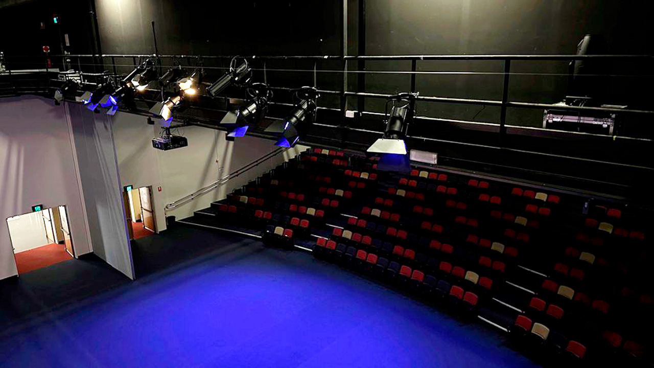 Cannon Hill Anglican College Auditorium shines with Prolights Fresnels