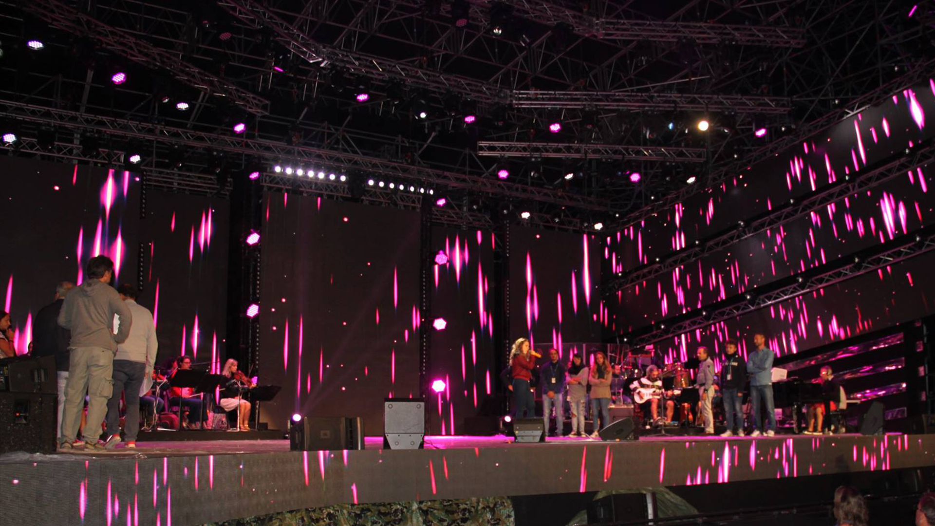 Prolights, sul palco del 59° festival di Castrocaro