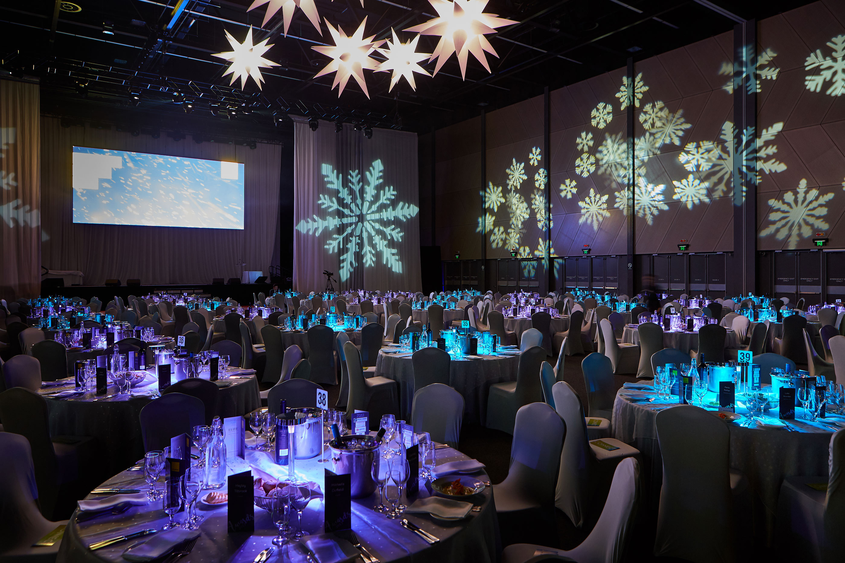 Novatech Creative Event Technology amplia il suo stock di prodotti Prolights