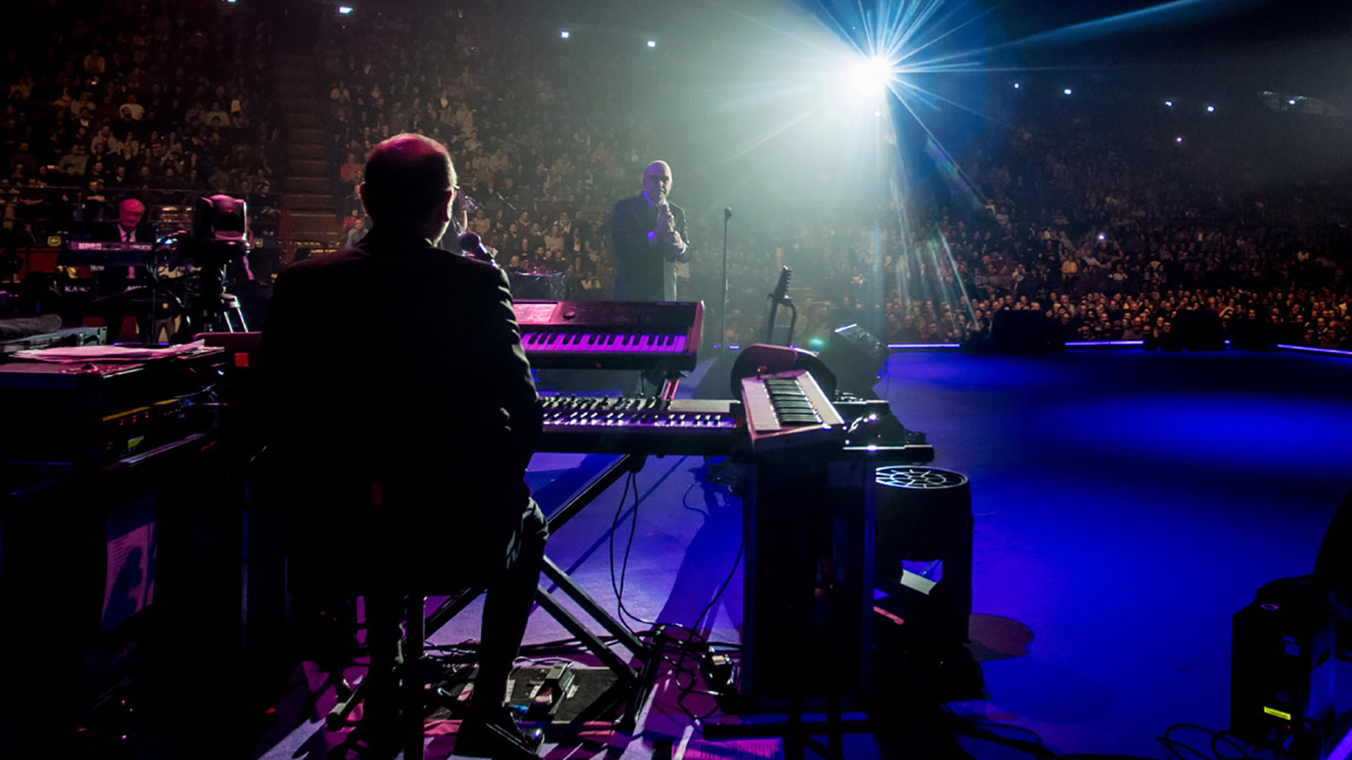 Prolights al Forum per il concerto di addio di Elio e le Storie Tese