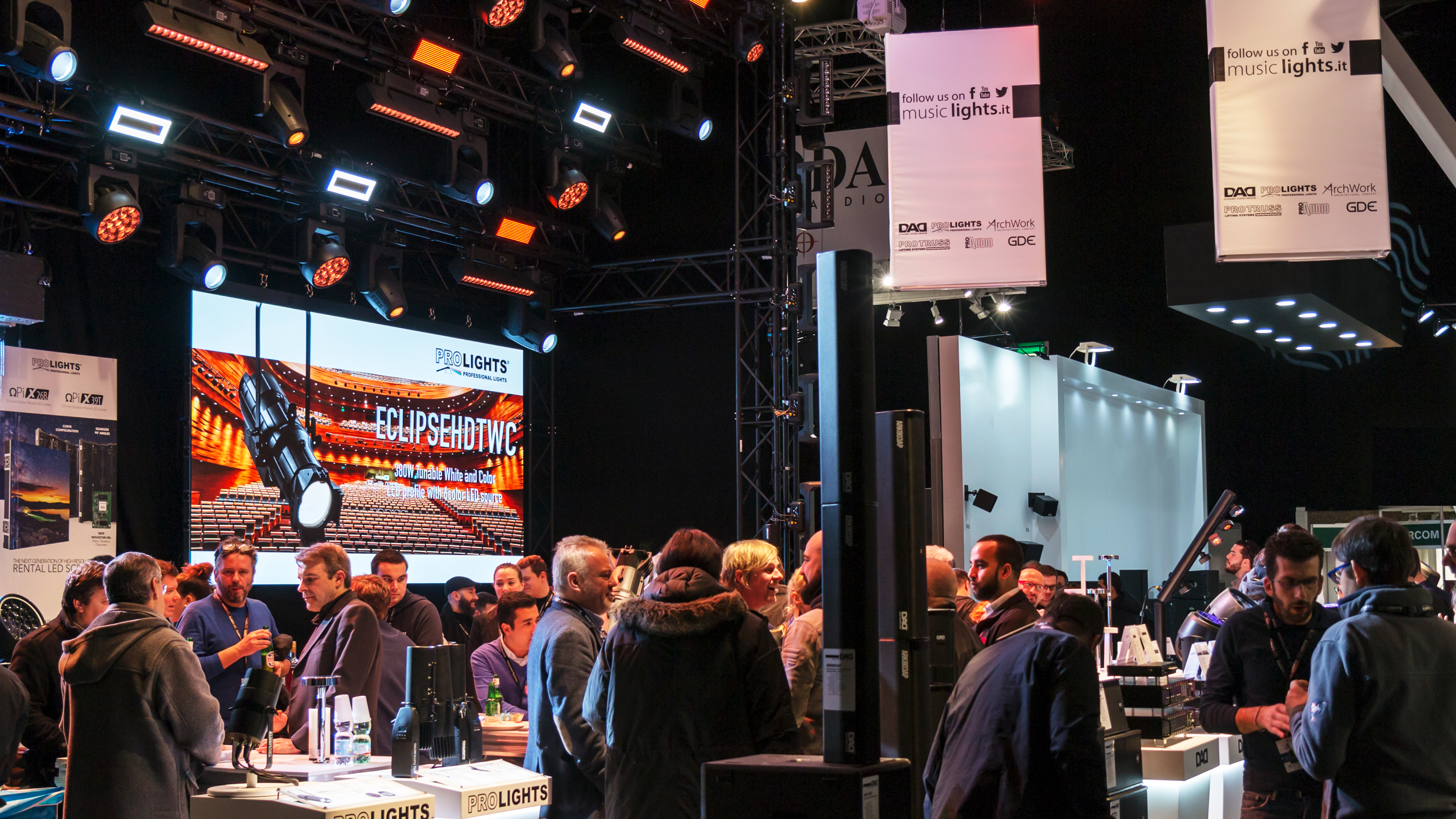 ISE2018: un successo per Music & Lights