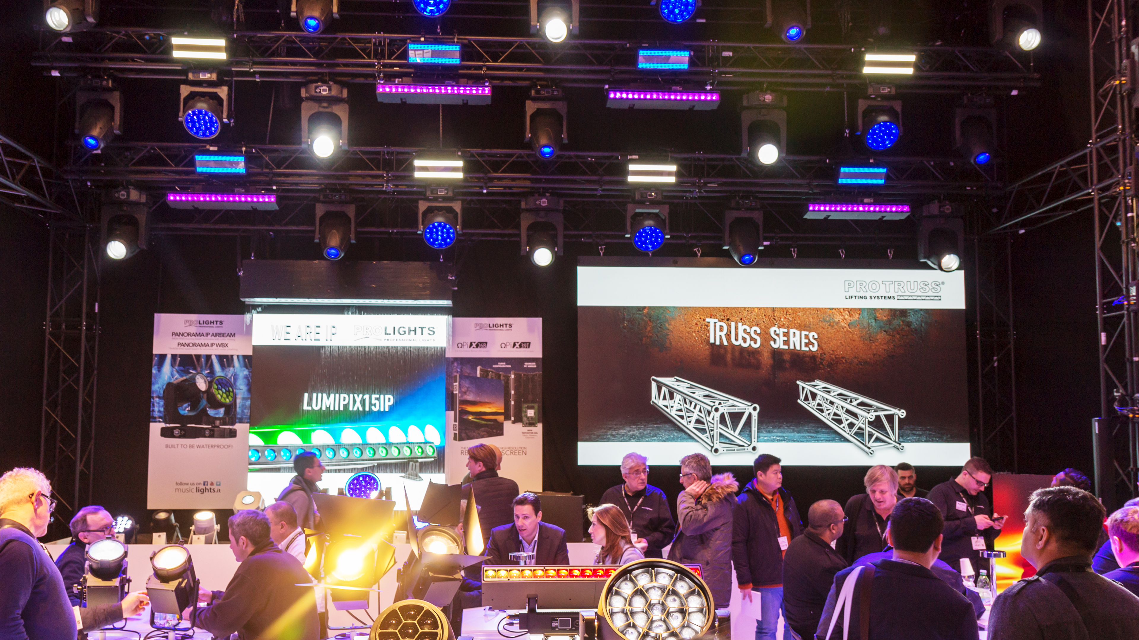 ISE2018: un successo per Music & Lights