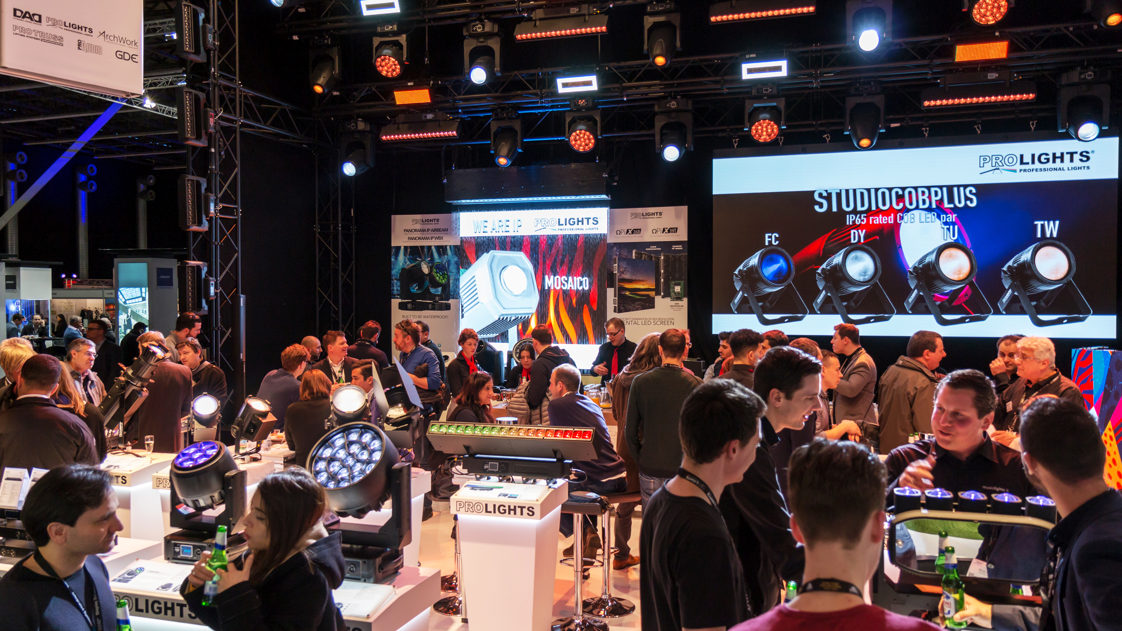 ISE2018: un successo per Music & Lights
