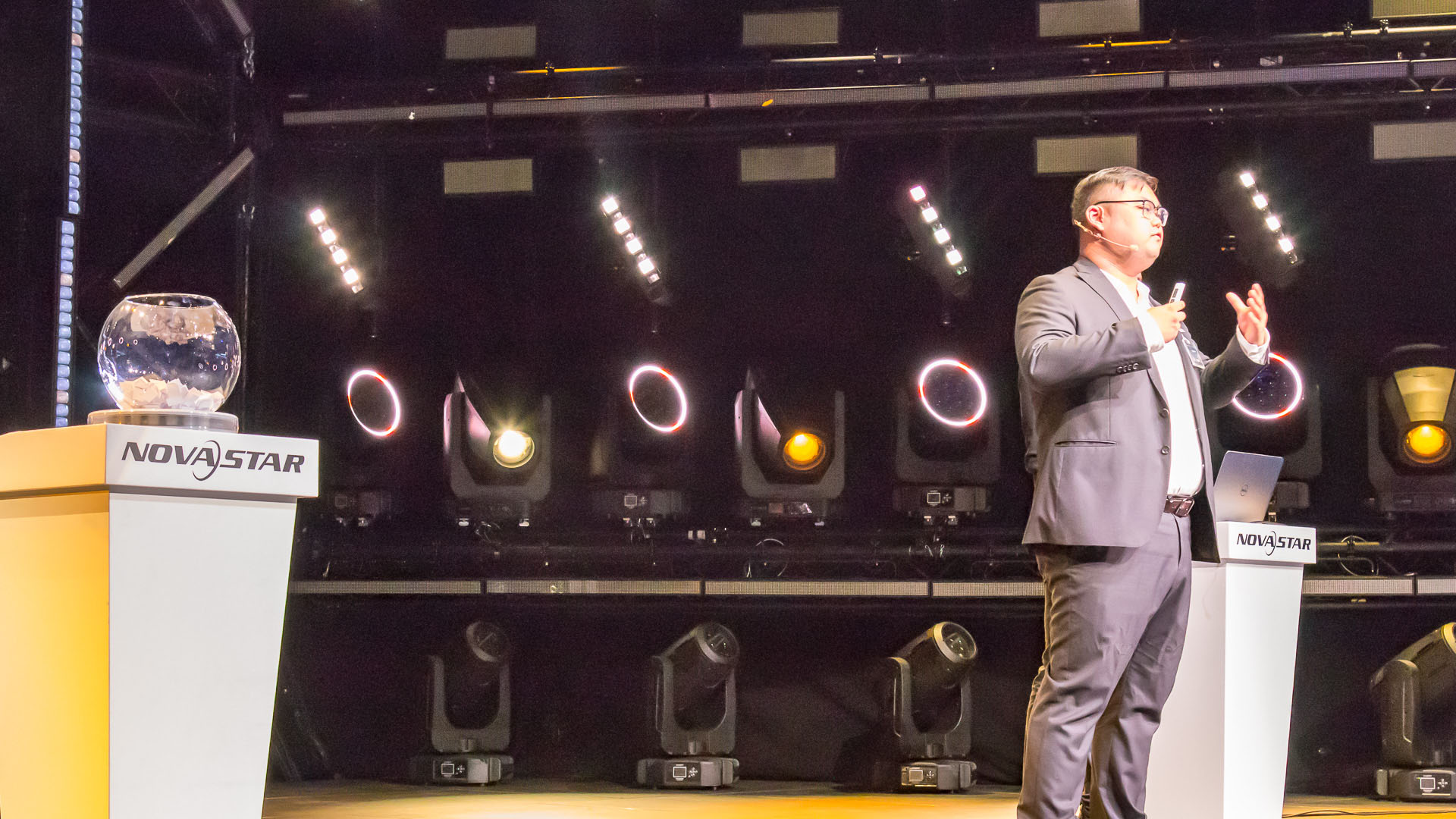 OmegaPIX video workshop: ‘Seeing is Believing’ – NovaStar world tour kicks off in Italy