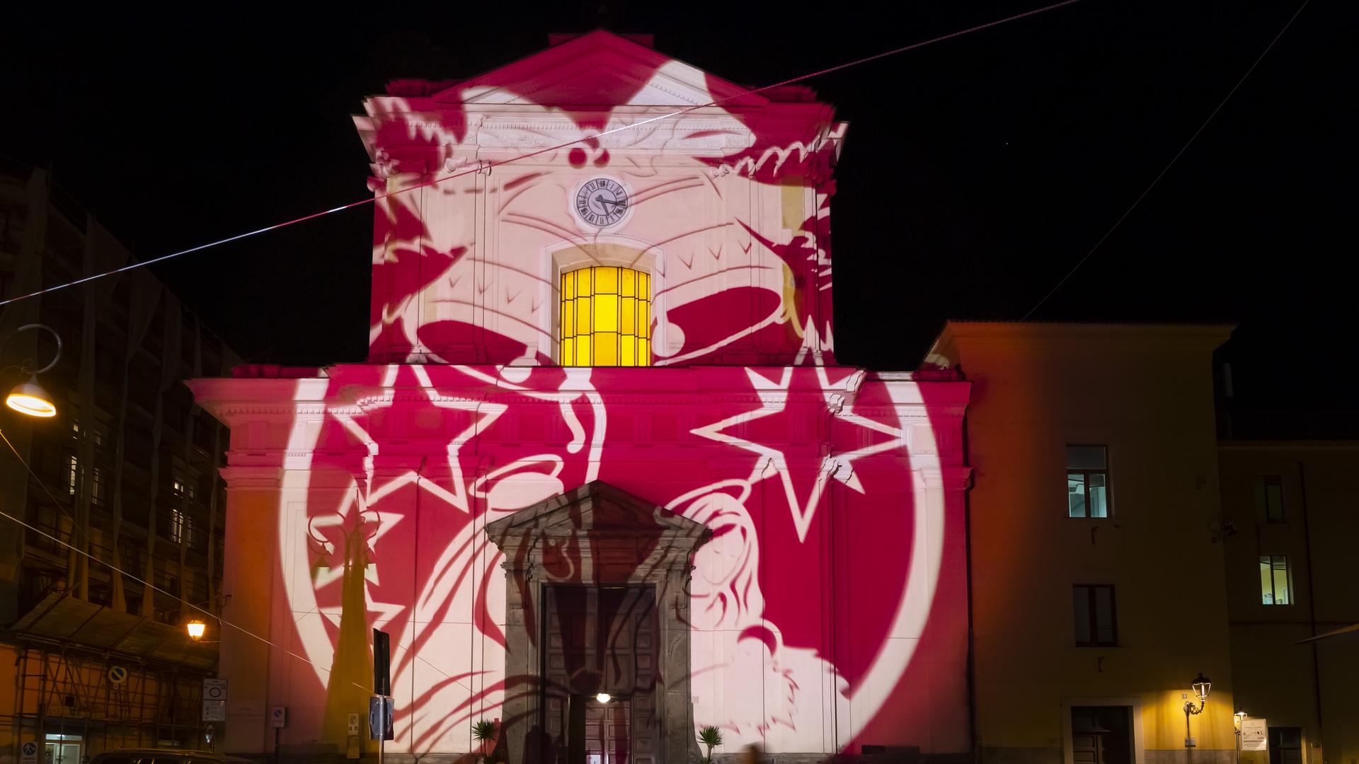 PROLIGHTS Mosaico L illuminates winter holidays sustainably