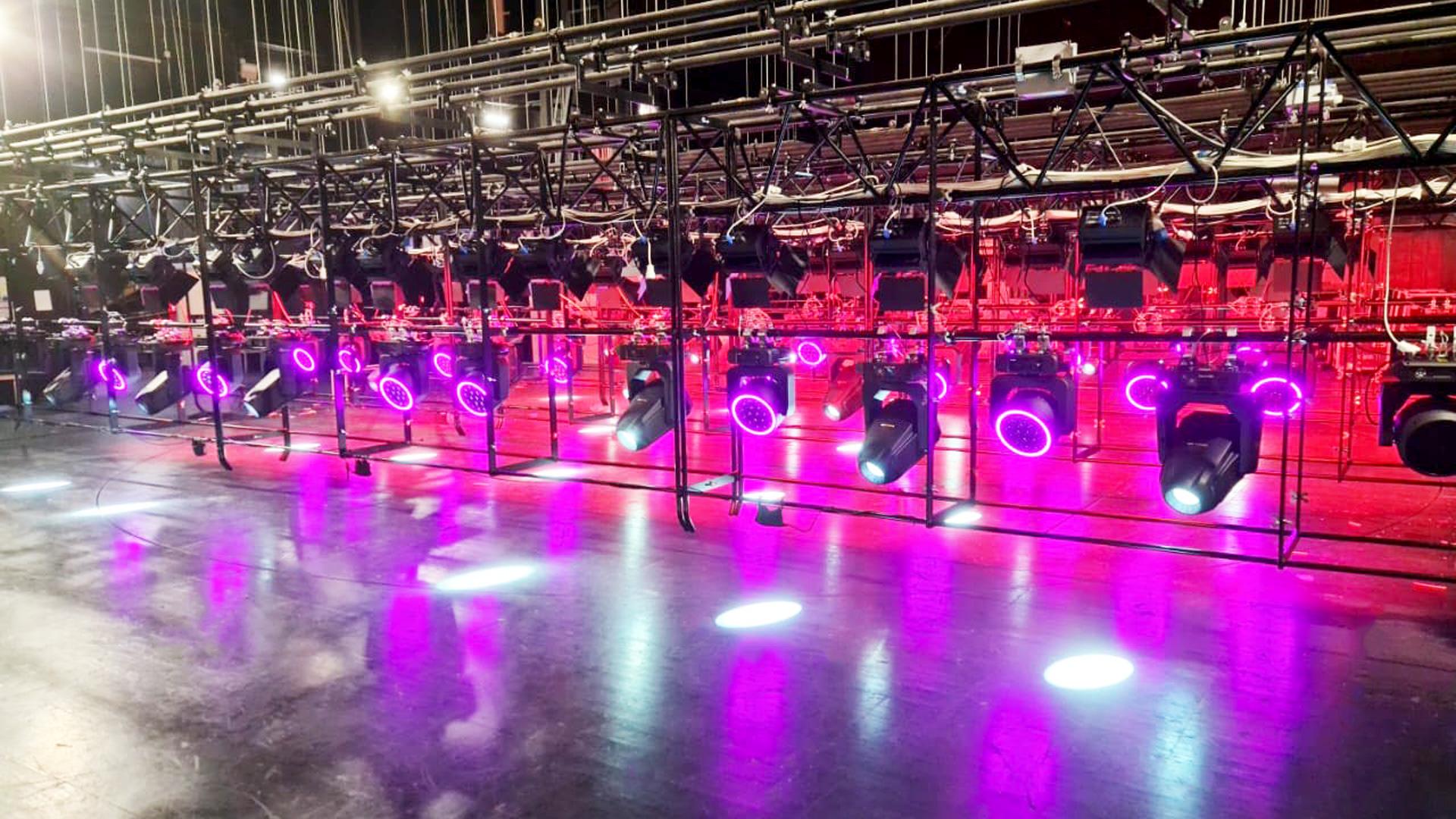 PROLIGHTS brilla per il Kazakh State Theatre