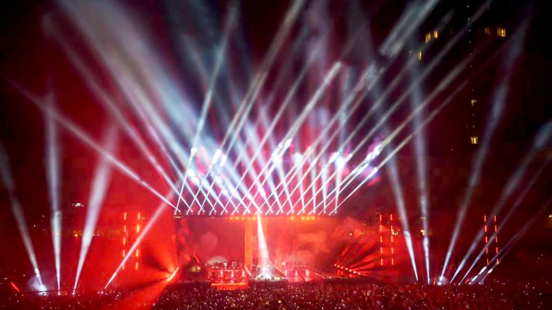 Prolights illuminated Elvana Gjata's Dekada concert in Tirana 

