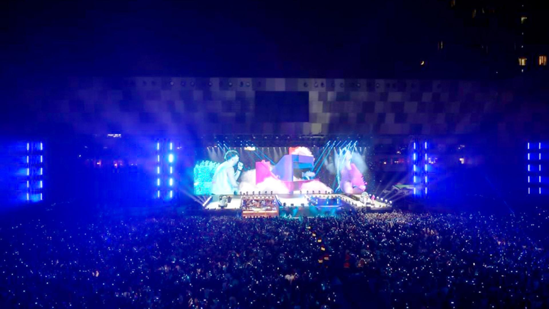 Prolights illuminated Elvana Gjata's Dekada concert in Tirana 
