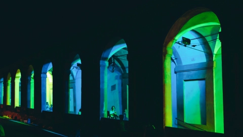 PROLIGHTS illumina i portici della basilica di San Luca a Bologna 
