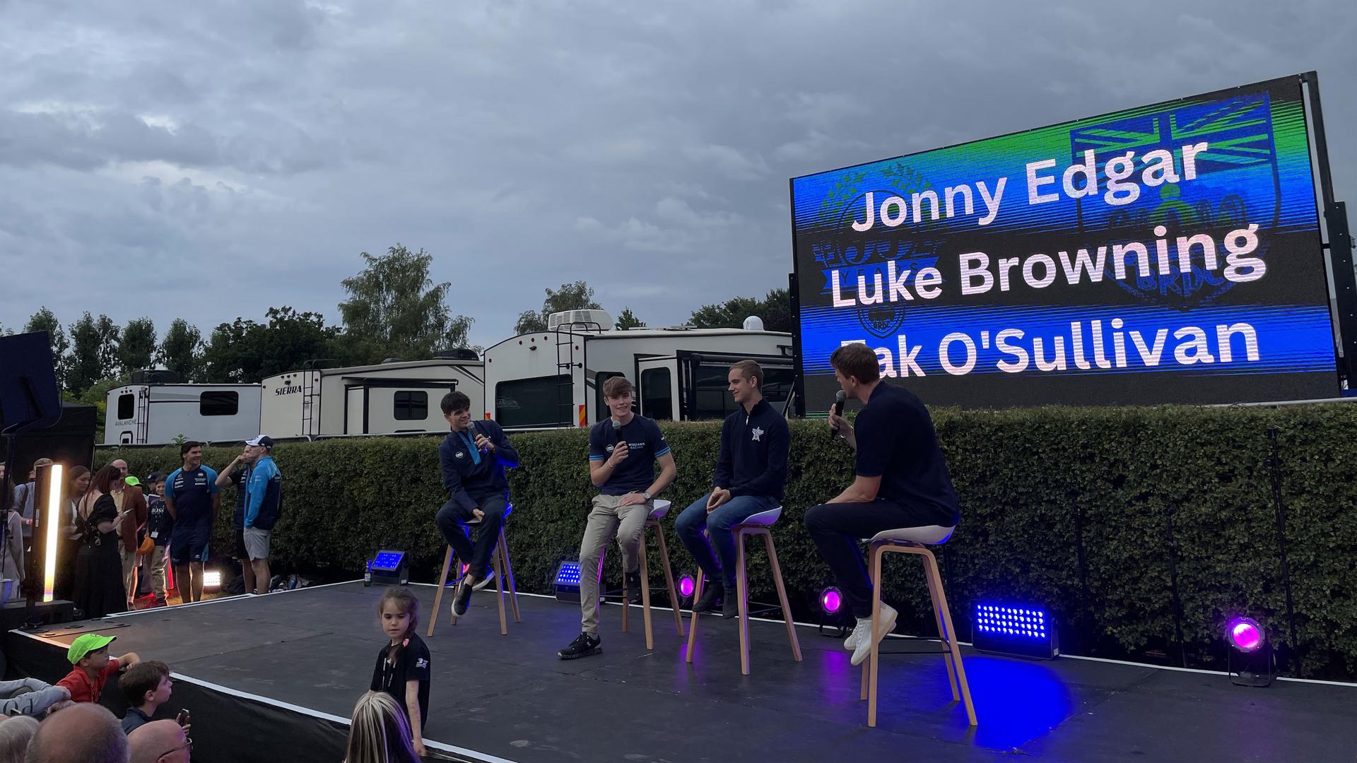 PROLIGHTS illumina il British Drivers Club al Silverstone Circuit 
