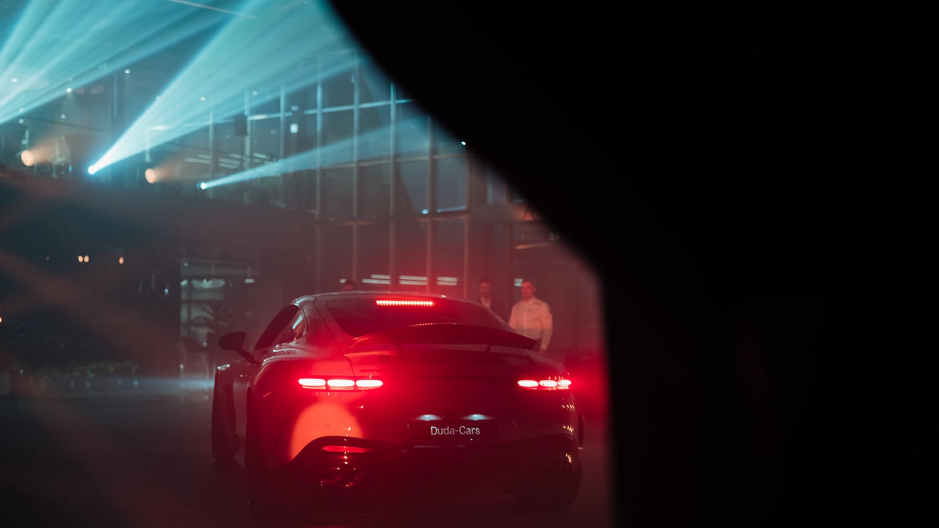 PROLIGHTS illumina il lancio della Mercedes-Benz AMG GT in Polonia
