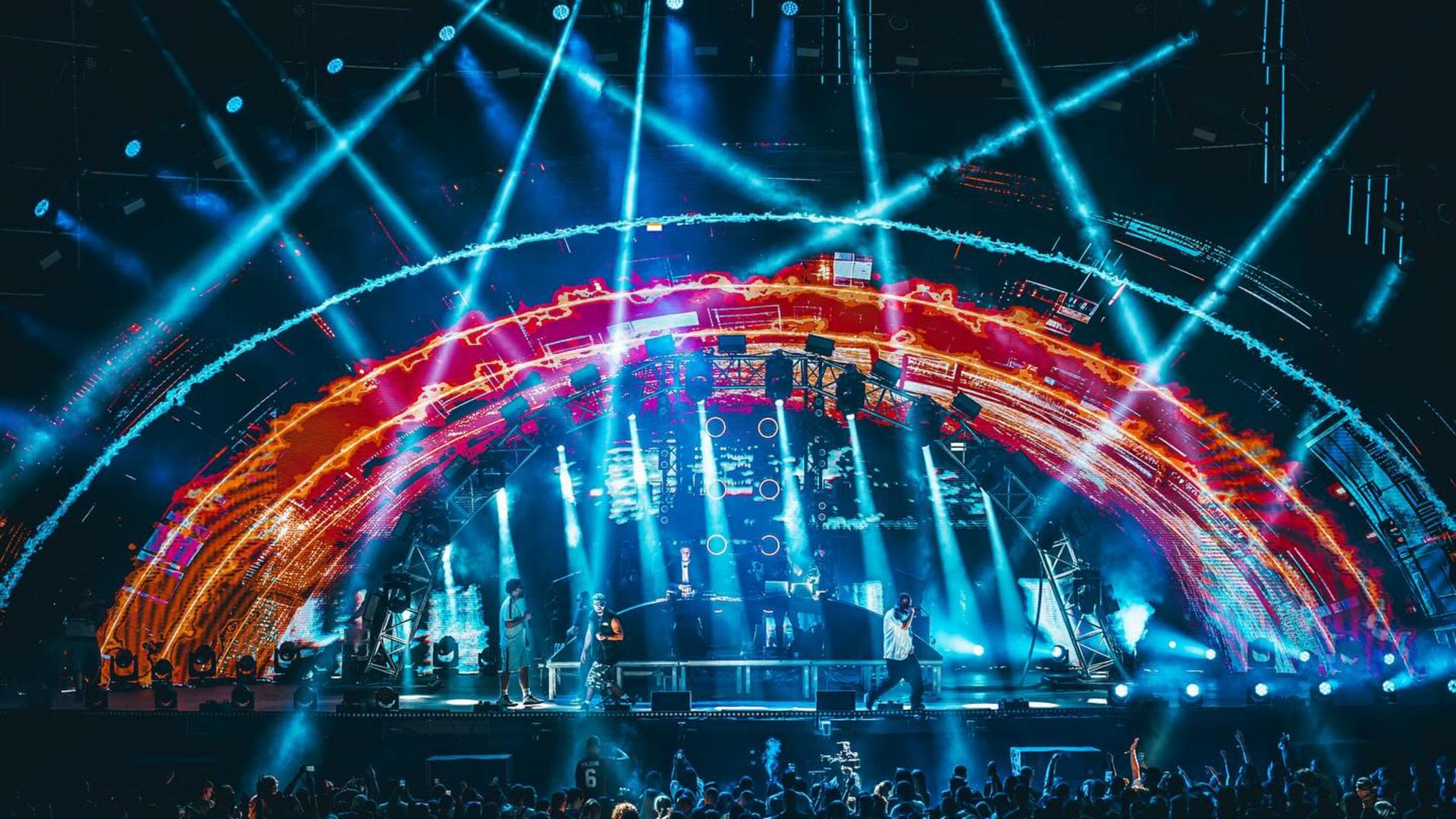 Il South Outdoor Festival risplende con PROLIGHTS 
