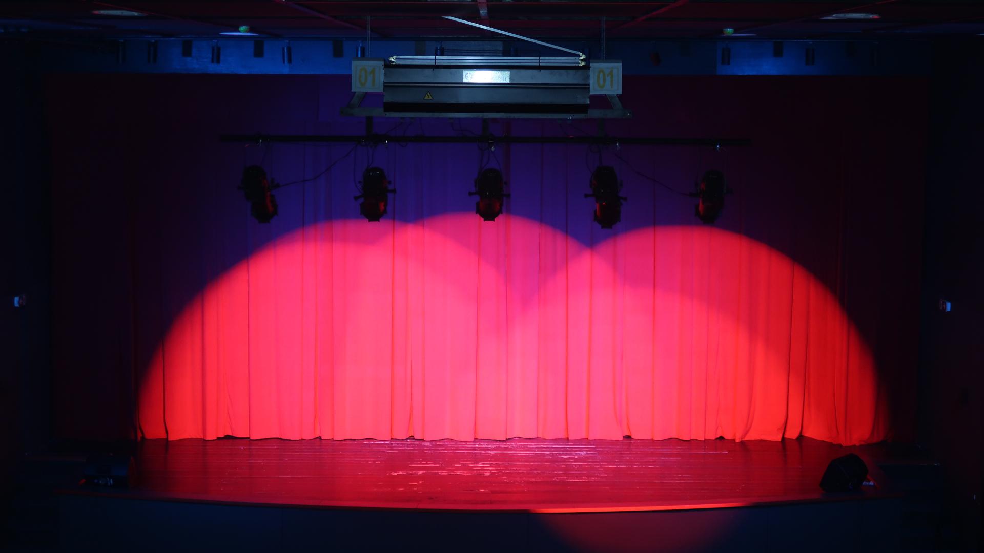 PROLIGHTS illumina il Centro Culturale Despotovac
