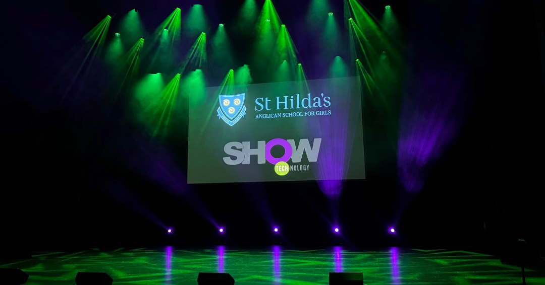 Importante upgrade dell'illuminazione per il Performing Arts Centre di St Hilda's in Australia Occidentale