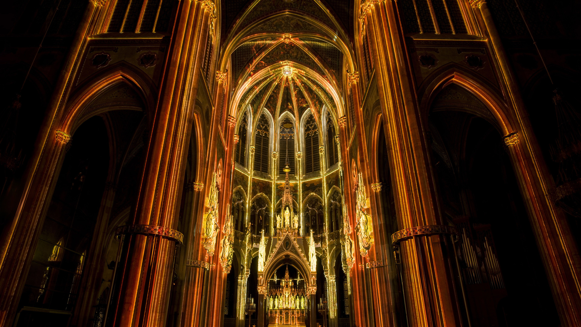 At Vienna's Votivkirche, the Story of Genesis Comes to Light with PROLIGHTS Astra Hybrid330