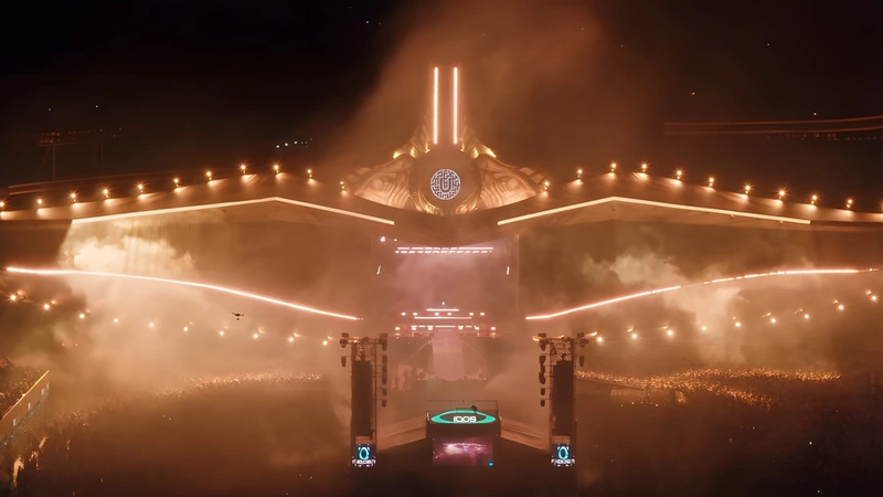 Il Main Stage di UNTOLD 2026 incorniciato da 170 HaluPix Duo
