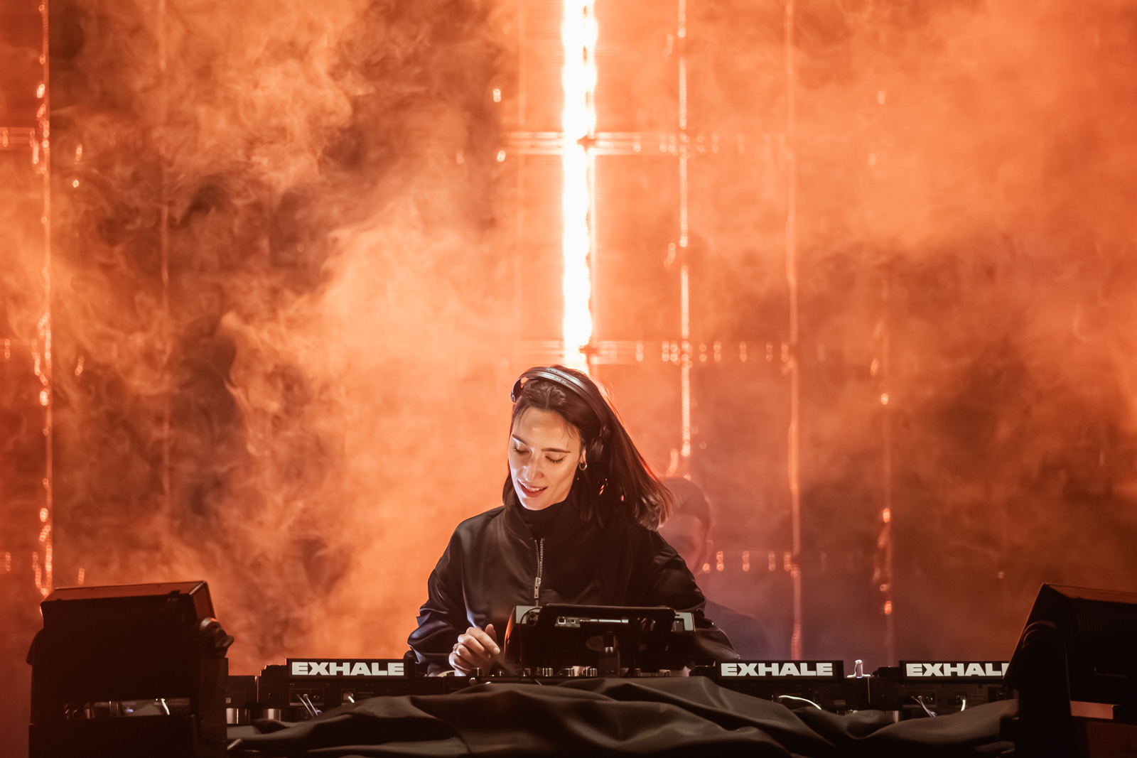 Amelie Lens porta EXHALE a Tirana con PROLIGHTS